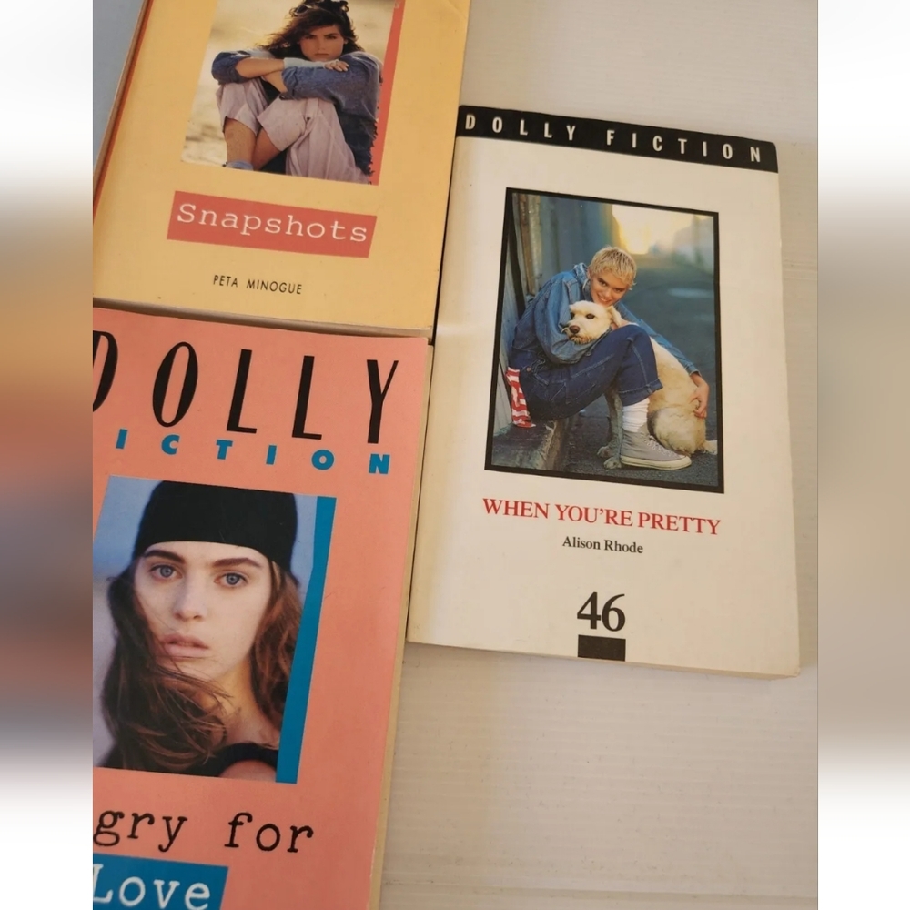 13x Dolly Fiction Books VINTAGE 1980'S Teen Paperback Books Bulk Lot Bundle - Picture 5 of 14
